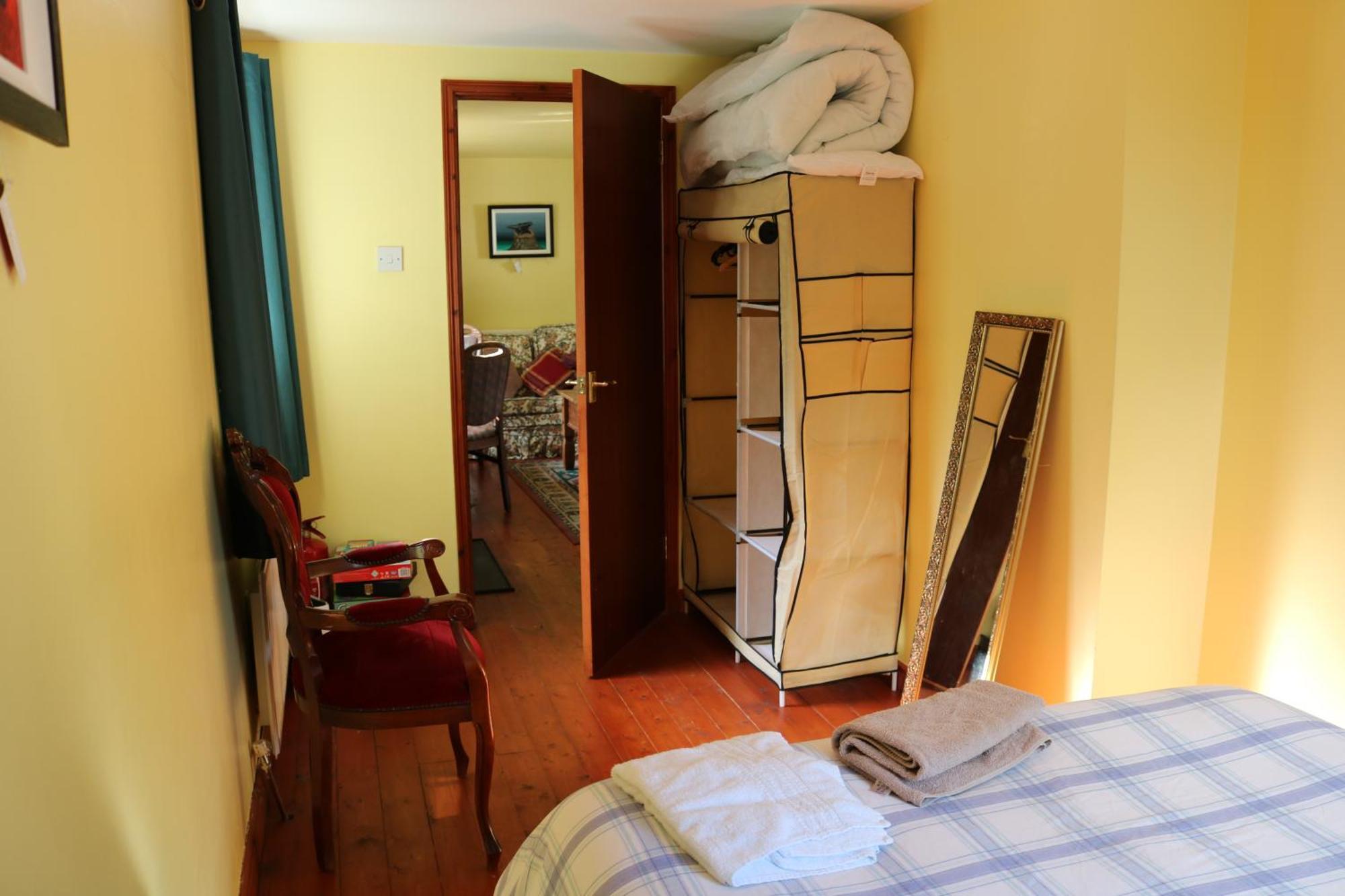 Cottage, Ireland, Includes Continental Breakfast Кушендолл Экстерьер фото